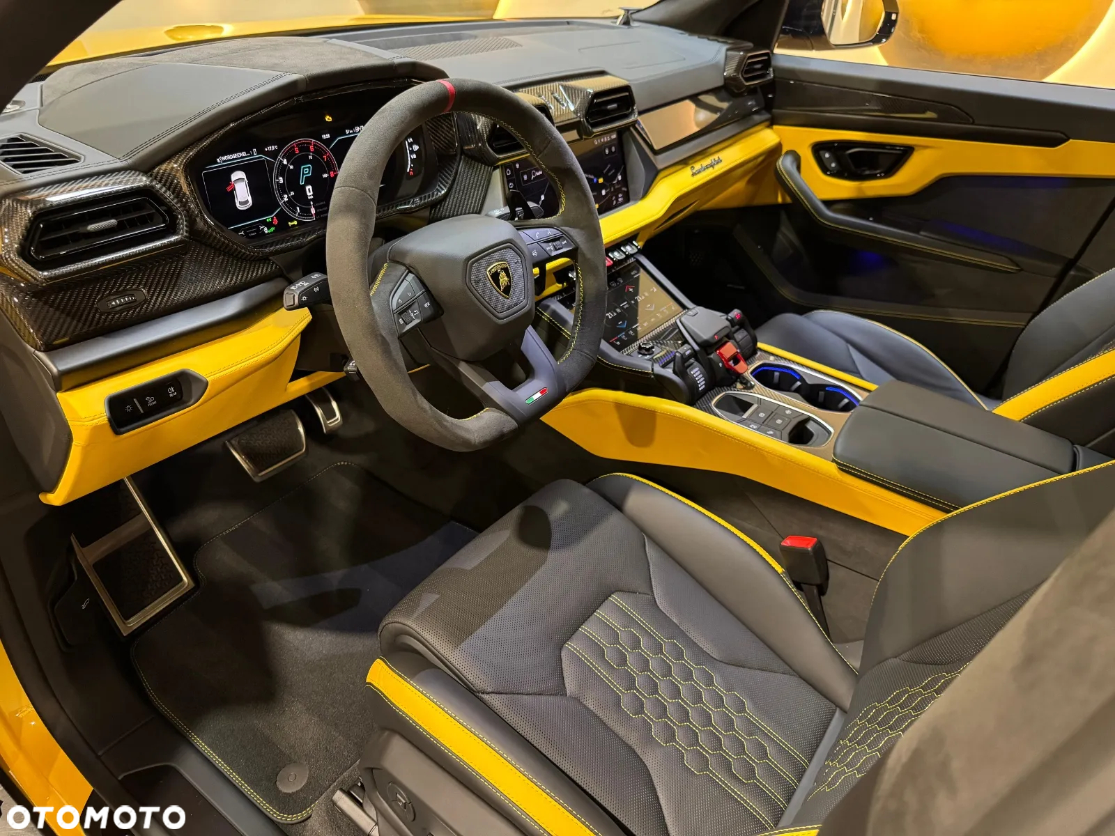 Lamborghini Urus - 9