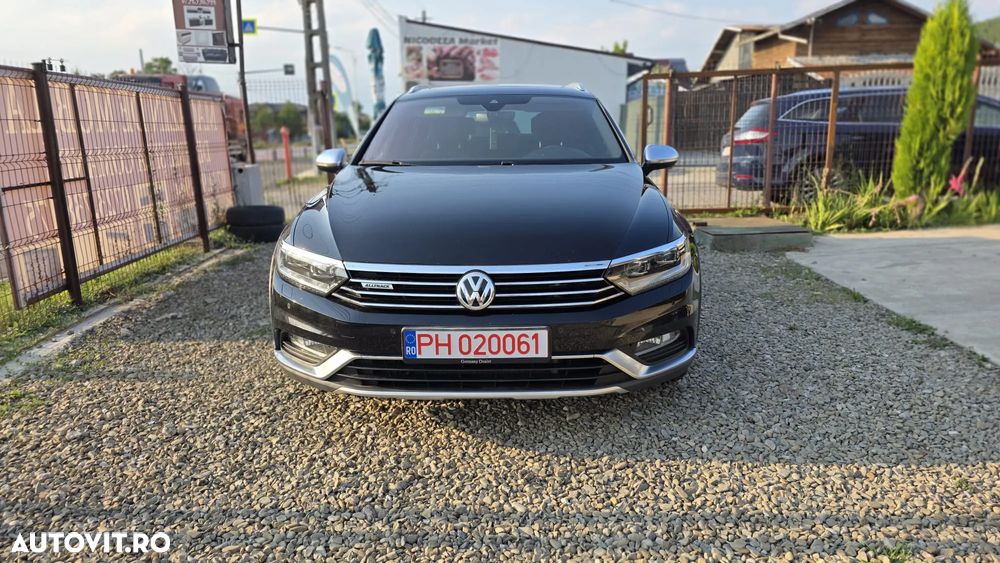 Volkswagen Passat Variant 2.0 TDI SCR 4Motion DSG Highline - 4