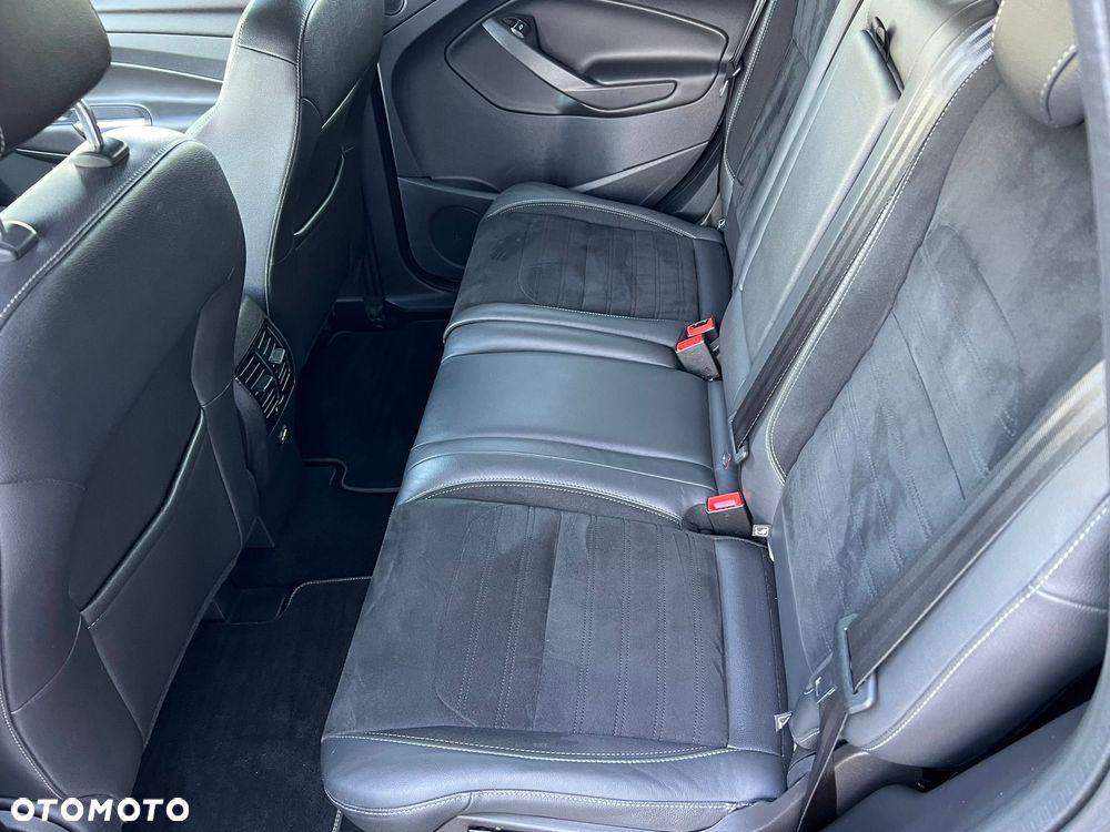 Ford Kuga 2.0 TDCi 4x4 ST-Line - 16