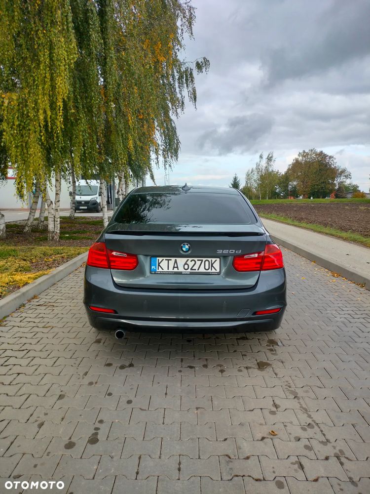 BMW Seria 3 320d - 2