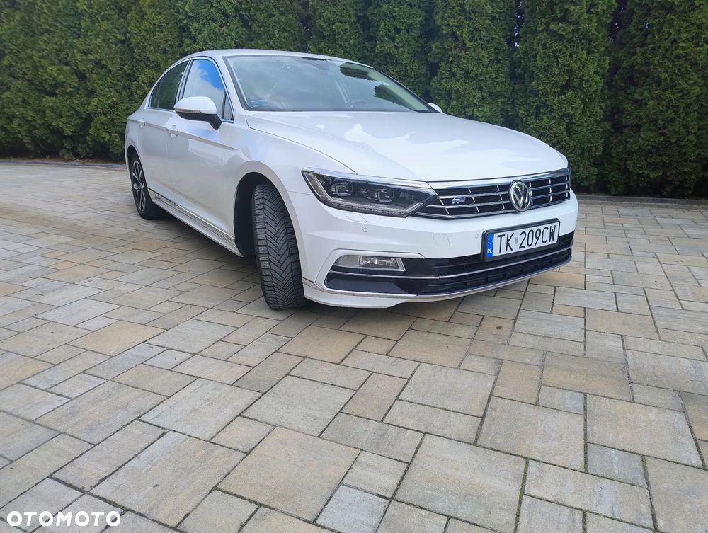 Volkswagen Passat 2.0 TDI SCR Comfortline - 13