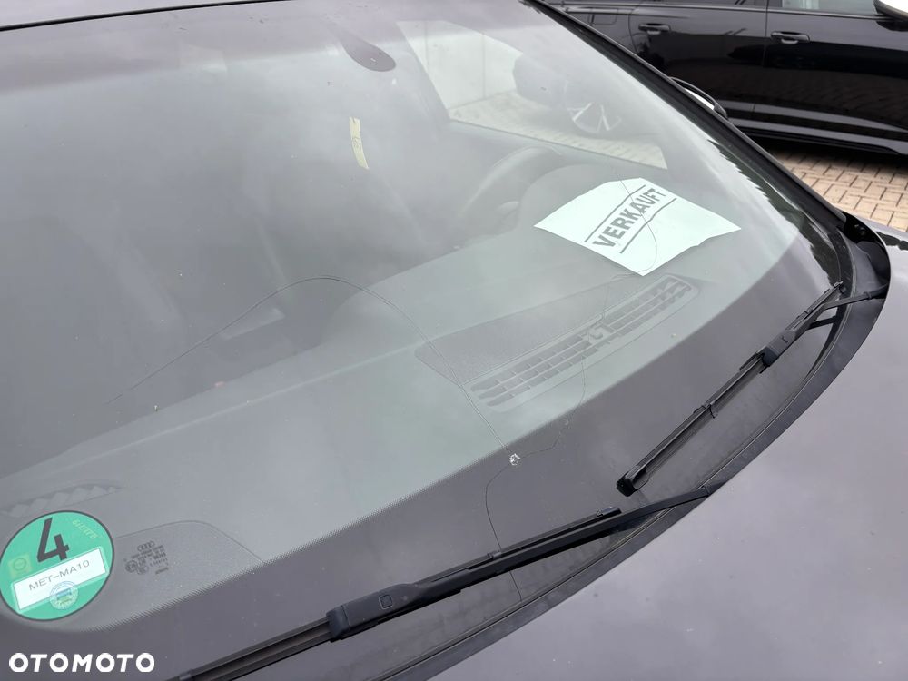 Audi A4 Avant 2.0 TDI DPF clean diesel quattro S tronic S line Sportpaket - 9