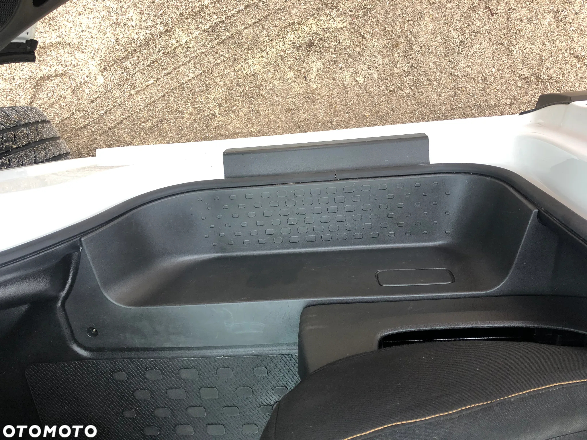 Renault TRAFIC - 21