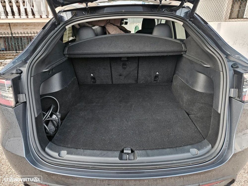 Tesla Model Y Long Range Tração Integral - 8