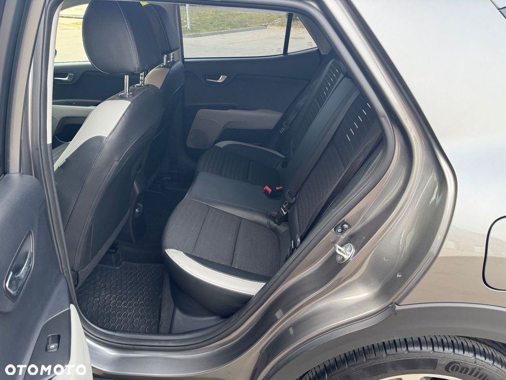 Kia Stonic 1.0 T-GDI MHEV L - 35