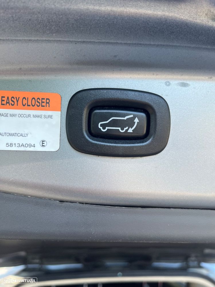 Mitsubishi Outlander - 21