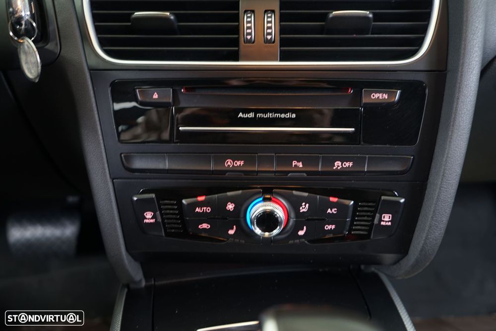 Audi A4 Avant 2.0 TDI Multitronic Business Line S-line - 34