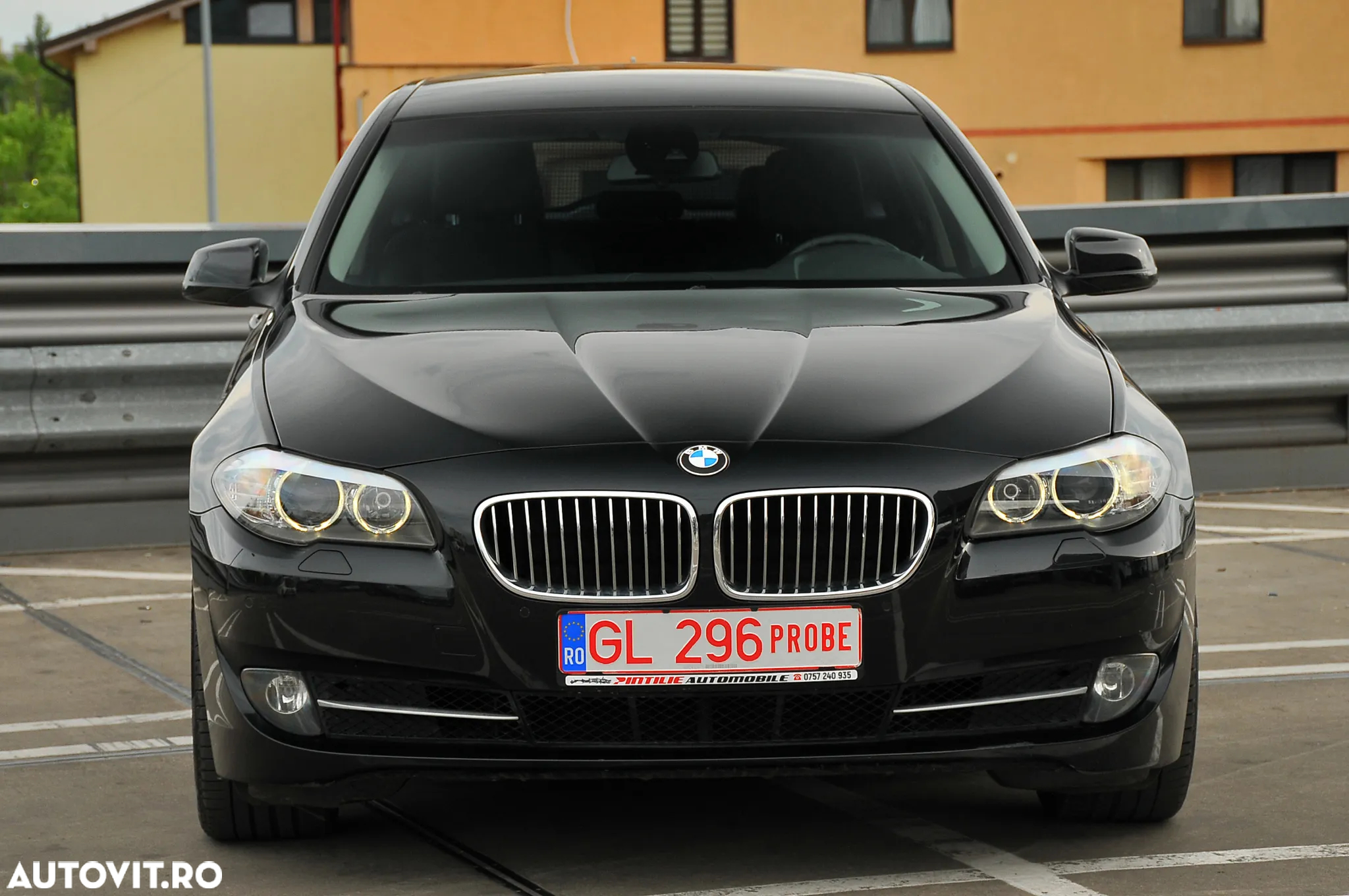 BMW Seria 5 520d Aut. - 10