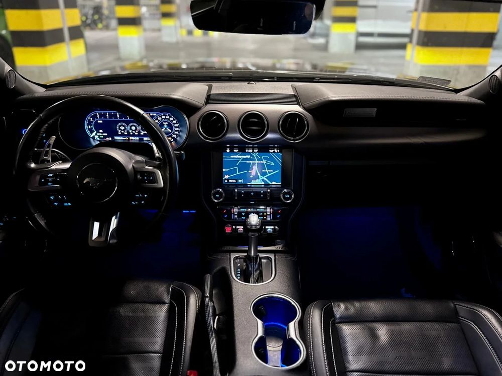 Ford Mustang 5.0 V8 GT - 14