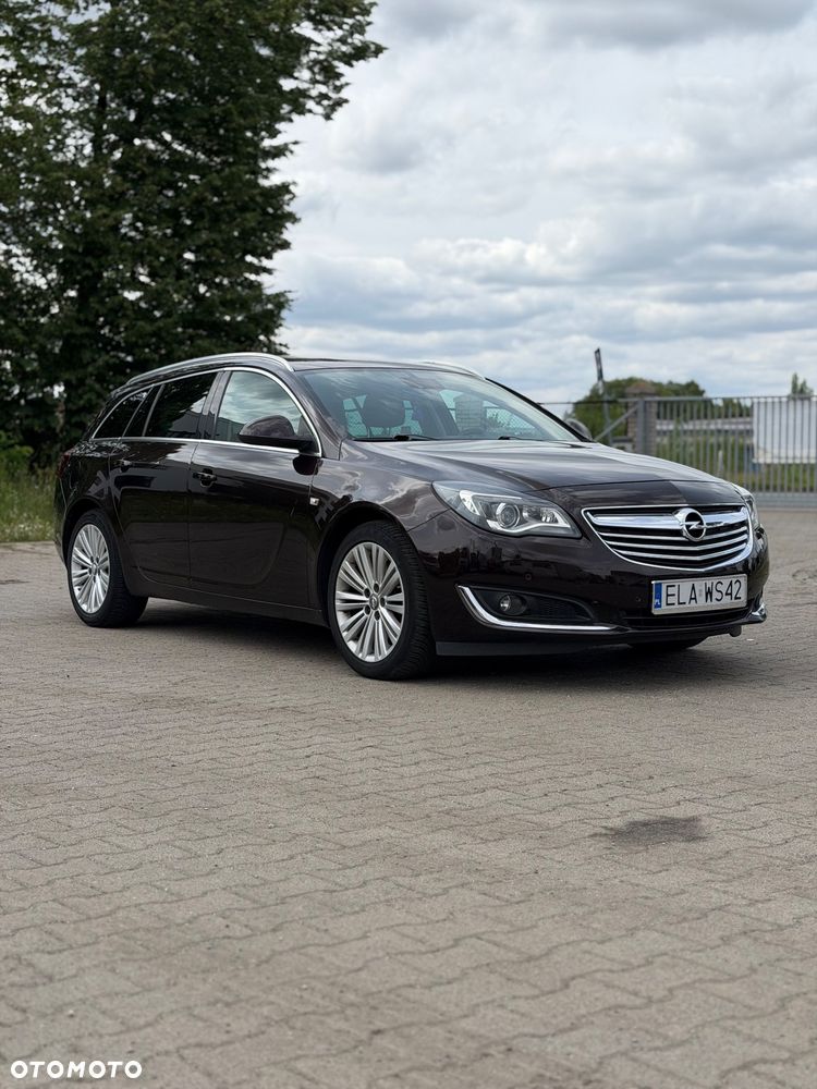 Opel Insignia - 1