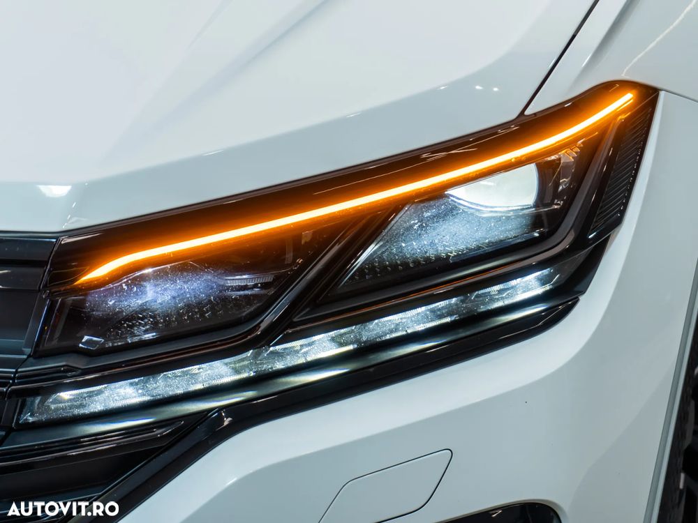 Volkswagen Touareg 3.0 V6 TDI 4Motion DPF Automatik R-Line - 11