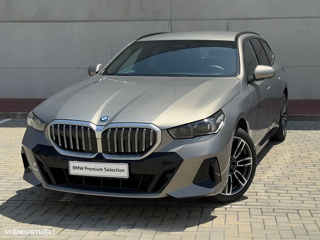 BMW 530 e Pack Desportivo M - 1