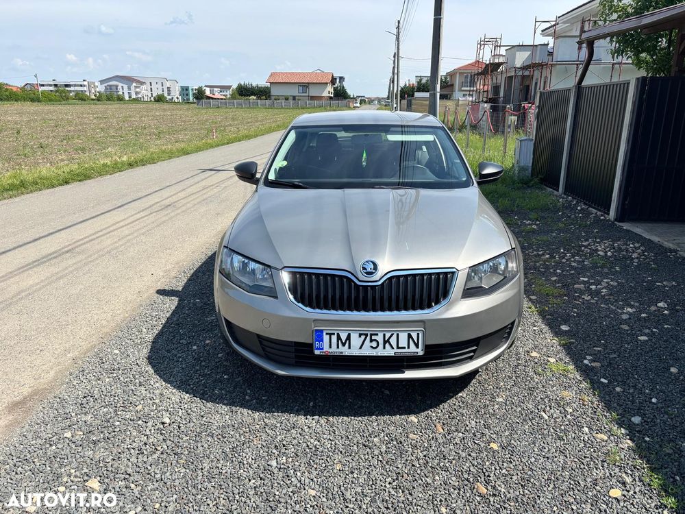 Skoda Octavia 1.6 TDI STYLE - 3