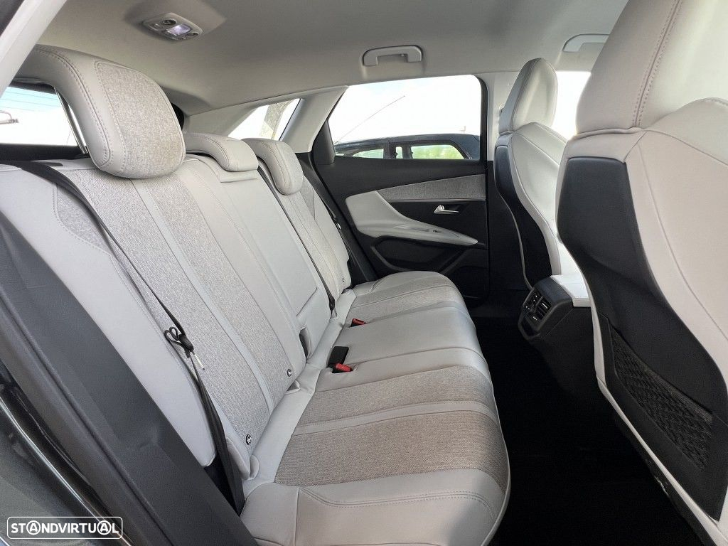 Peugeot 3008 1.5 BlueHDi Allure Baixo Consumo - 23