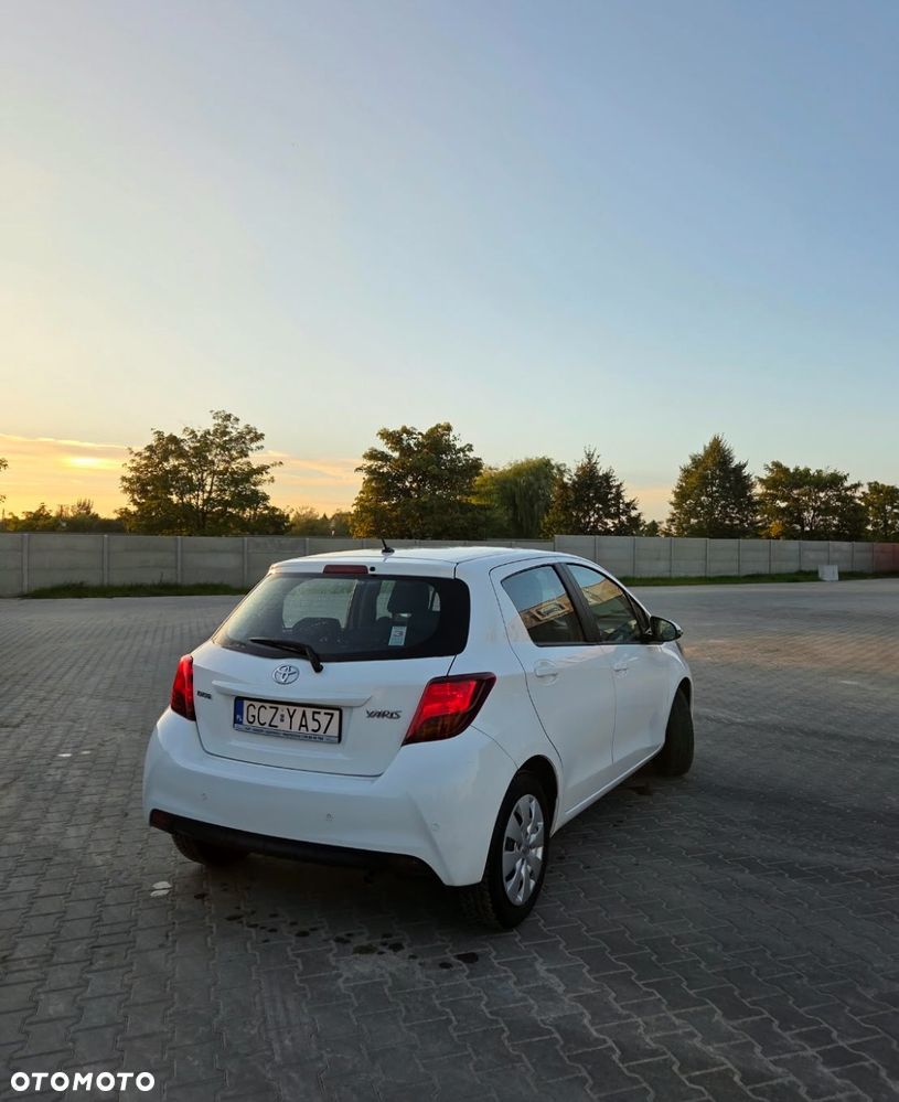 Toyota Yaris 1.0 Life - 5