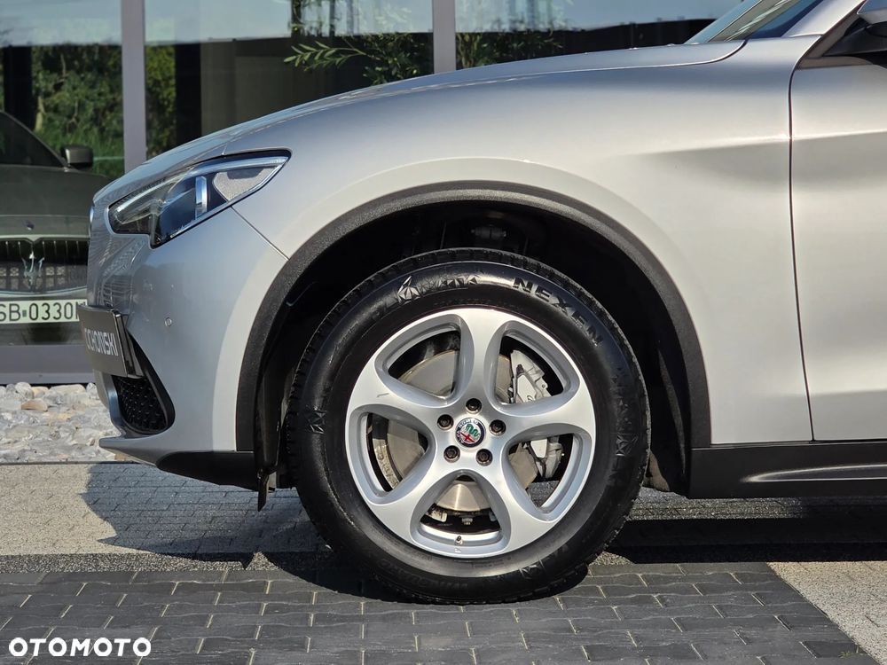 Alfa Romeo Stelvio 2.0 Turbo Super Q4 - 14