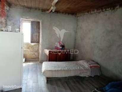 Moradia geminada em pedra granito p/ recuperar - Vila real - Grande imagem: 5/23