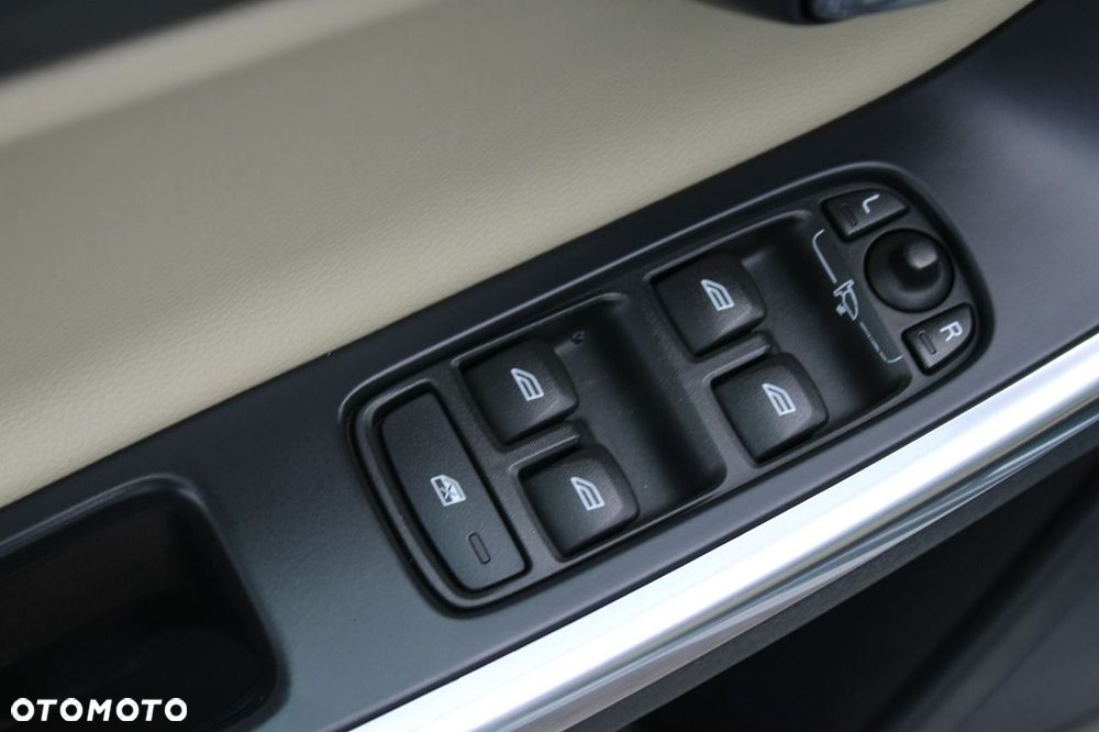 Volvo XC 60 - 19
