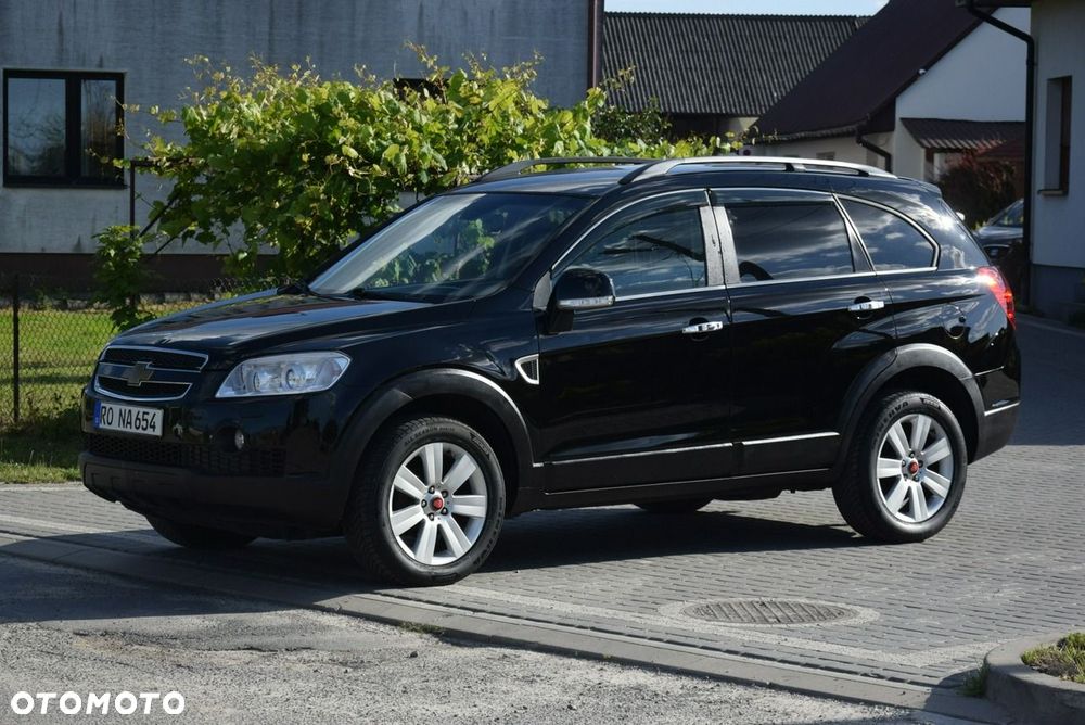 Chevrolet Captiva 2.0 4WD 7 Sitzer Automatik LT Exclusive - 1