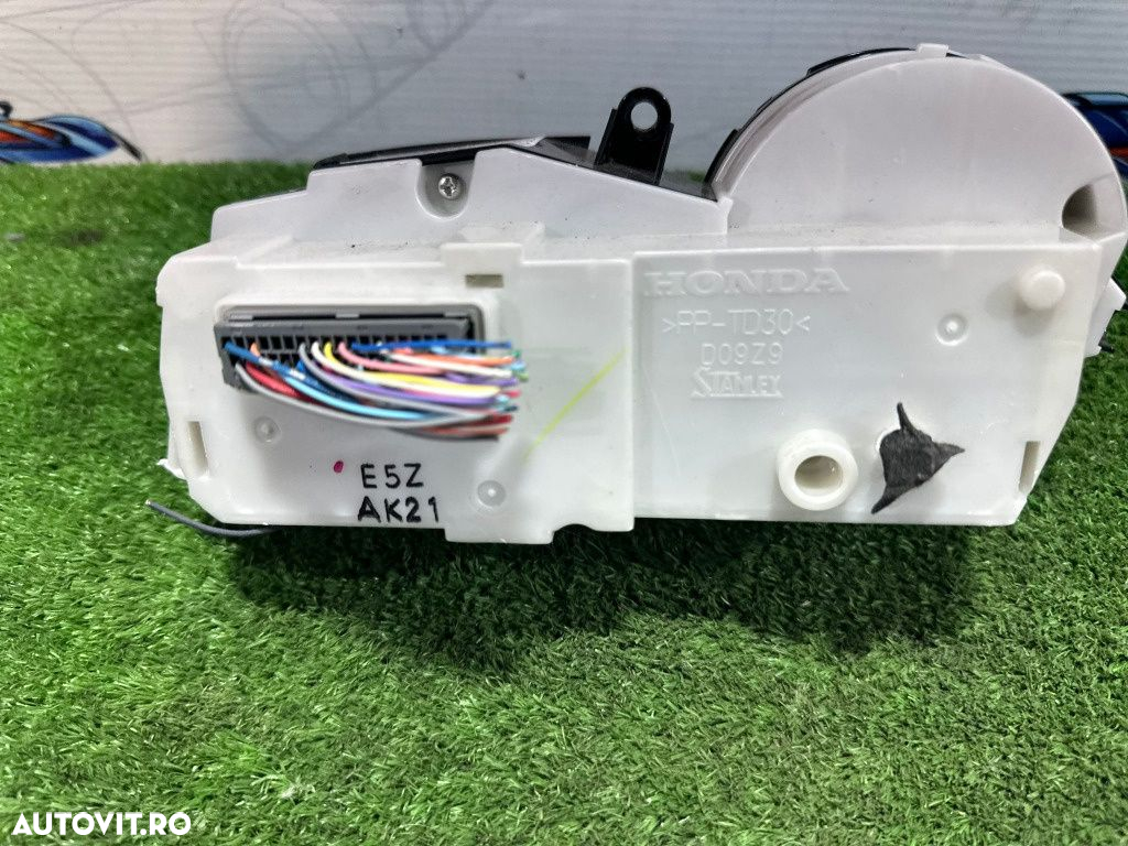 Panou comanda clima ac climatronic d09z9 e5zak21 honda insight 2009-2014 - 3