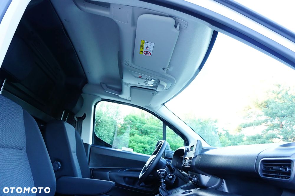 Toyota Proace City Active 110KM - 32