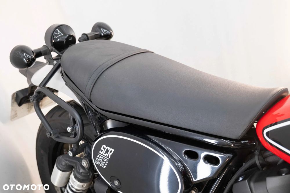 Yamaha SCR - 19