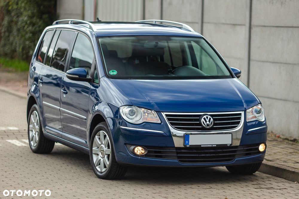 Volkswagen Touran 2.0 TDI DPF Highline - 10