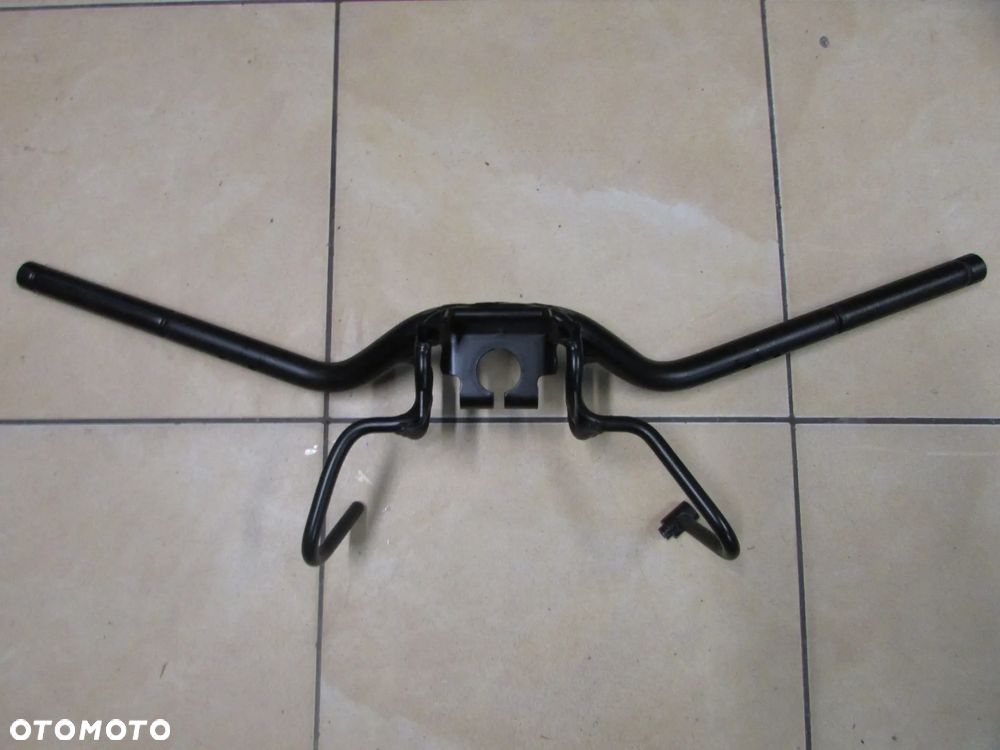 Vespa GTV 300 hpe 2024 kierownica - 2