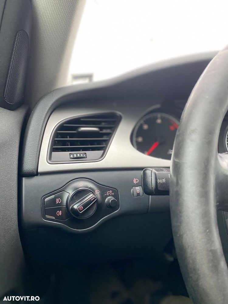 Audi A4 2.0 TDI DPF multitronic S line Sportpaket (plus) - 7