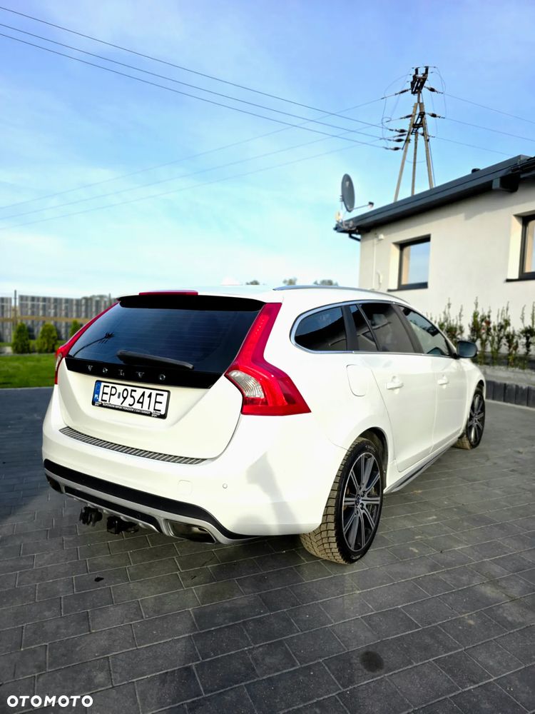 Volvo V60 T6 AWD Summum - 6