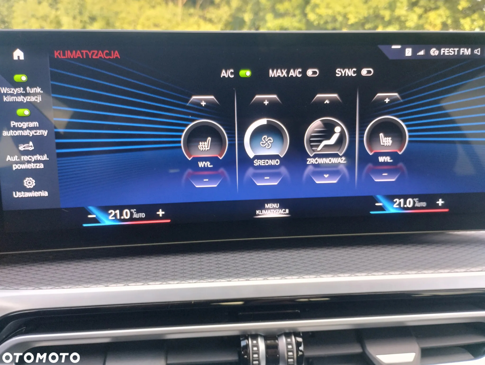 BMW Seria 3 320d Touring xDrive M Sport - 29