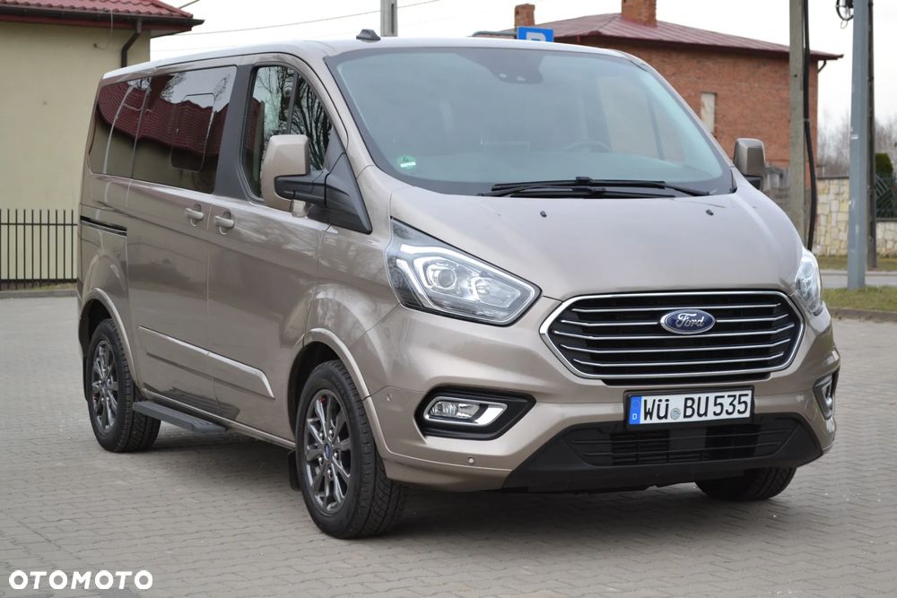 Ford Tourneo Custom 2.0 TDCi L1 Titanium SelectShift - 12