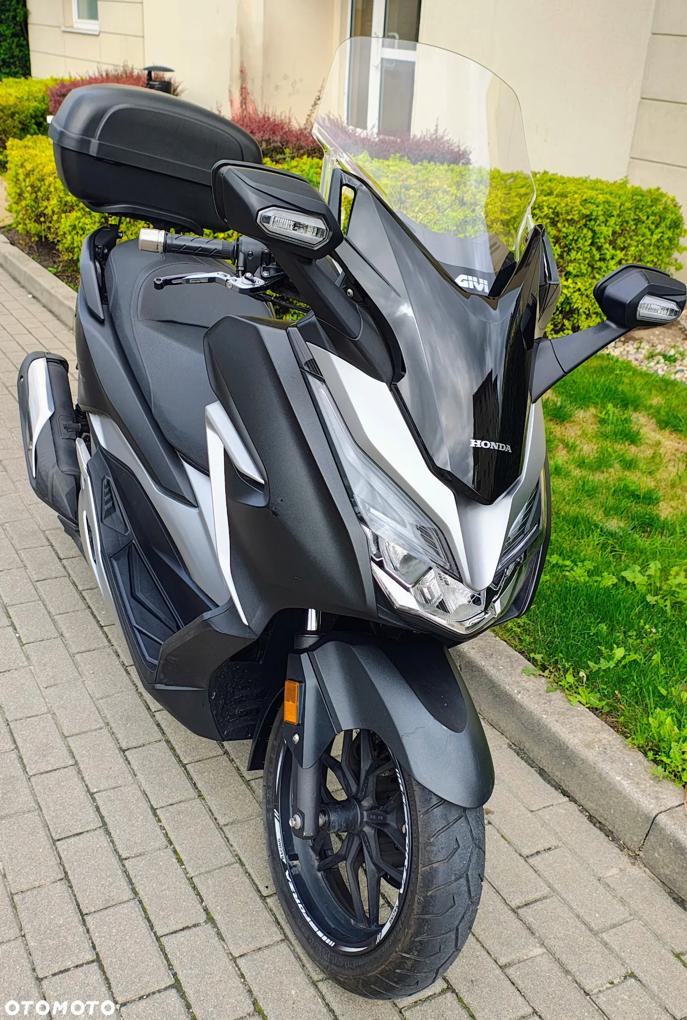 Honda NSS - 6