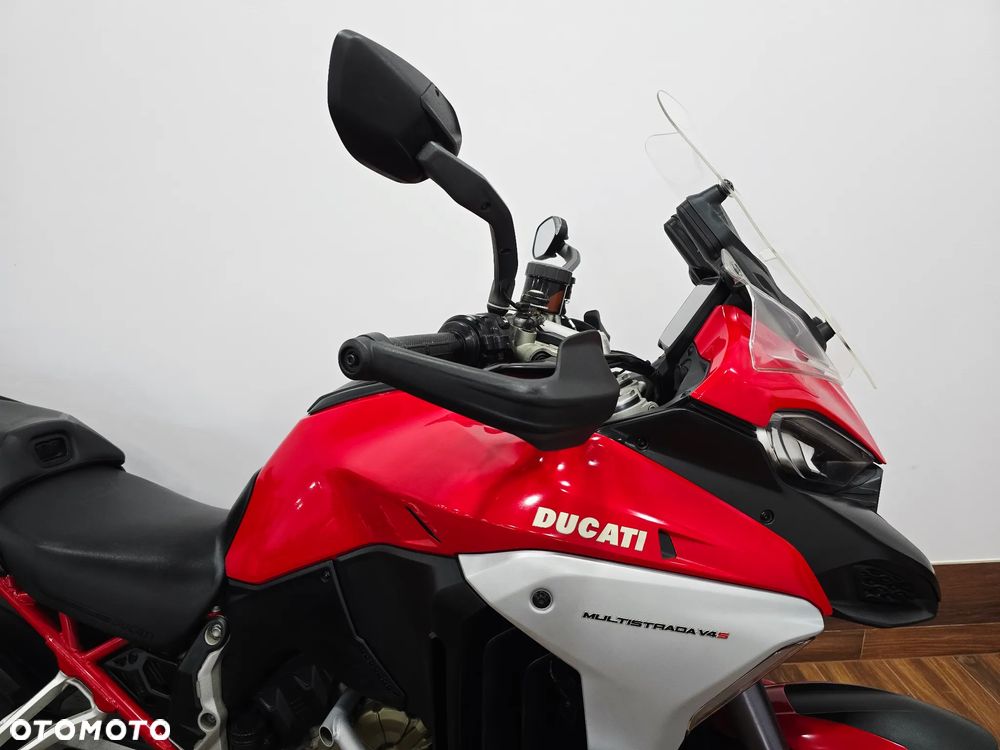 Ducati Multistrada - 35