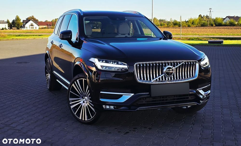 Volvo XC 90 - 1