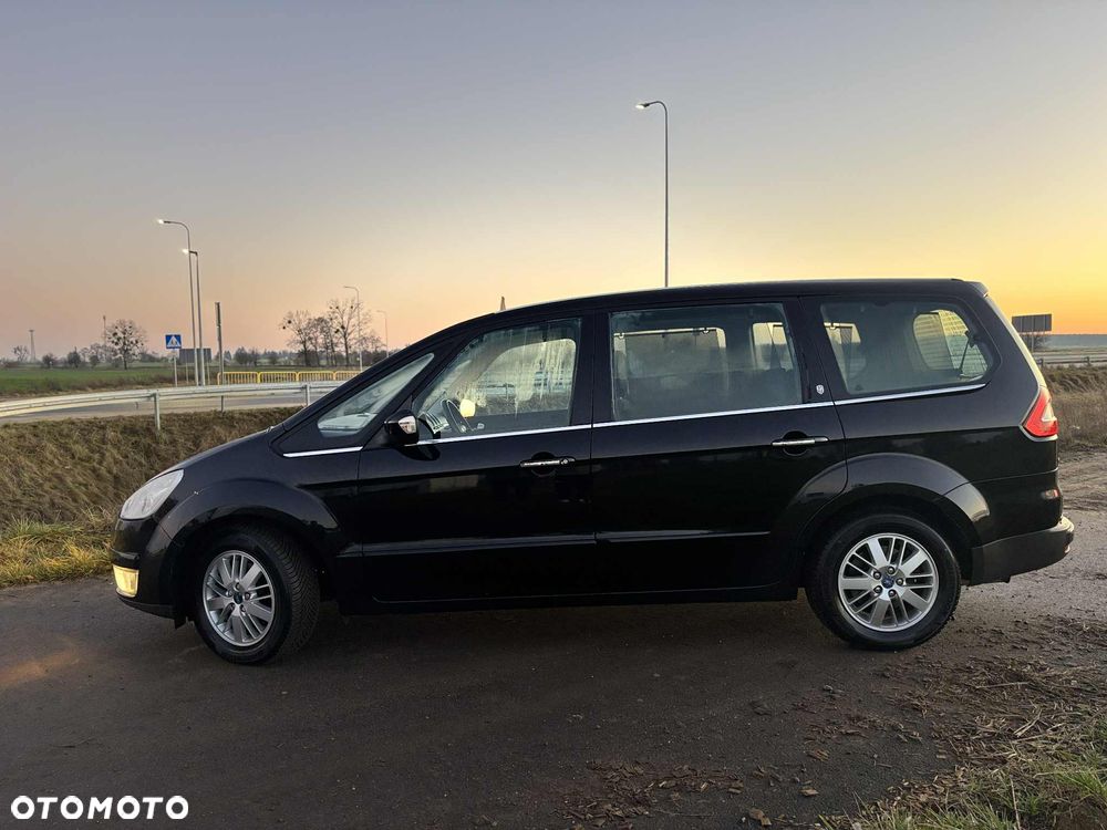 Ford Galaxy 2.0 Ghia - 5