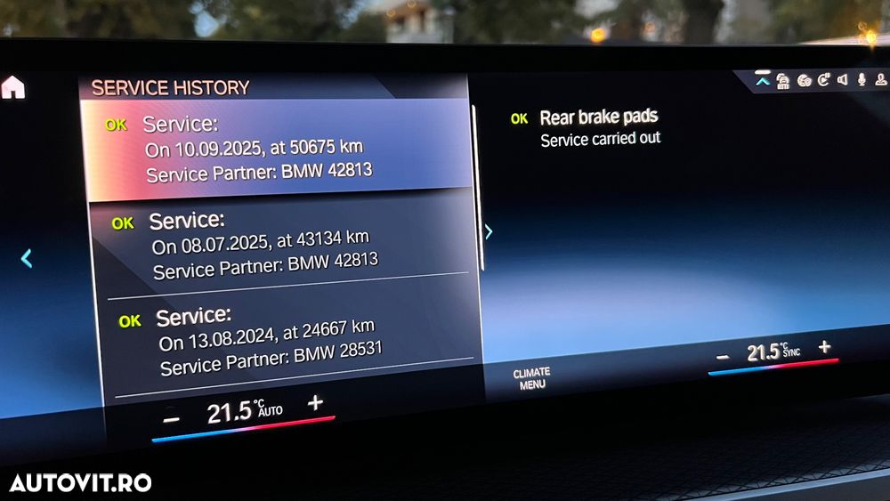 BMW Seria 3 330i xDrive Aut. - 32
