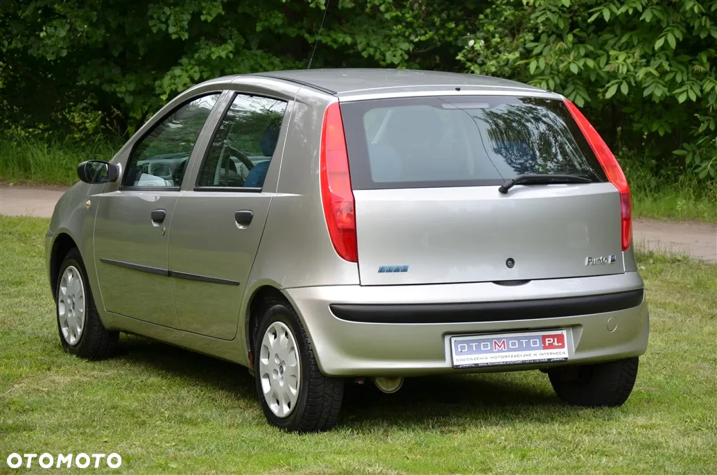 Fiat Punto 1.2 8V Active - 11