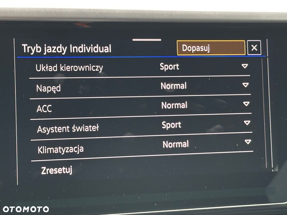 Volkswagen Arteon 2.0 TDI SCR 4Motion DSG R-Line - 38