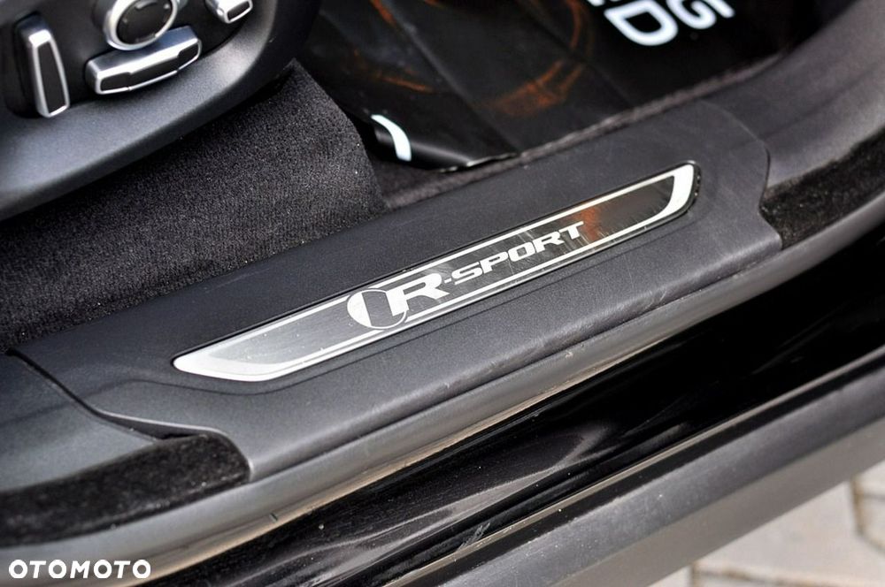 Jaguar F-Pace 2.0 i4D AWD R-Sport - 18