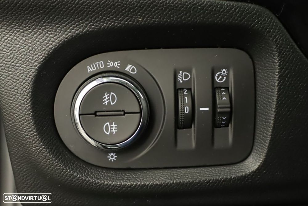 Opel Corsa 1.2 T Edition - 18