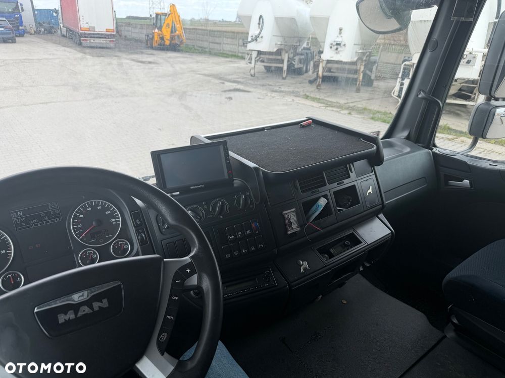 MAN TGL 8.220 - 3