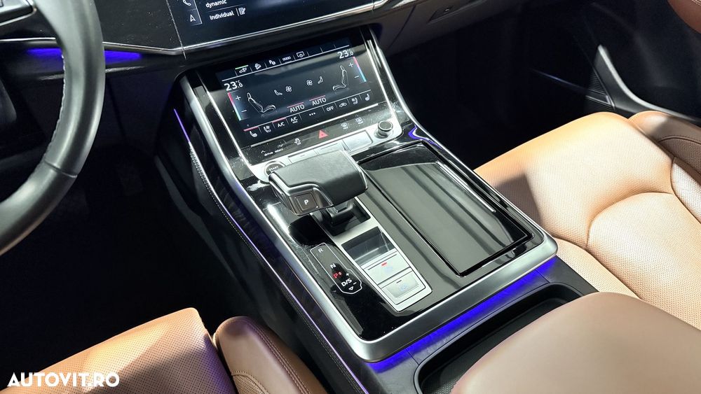 Audi Q7 55 TFSI e quattro tiptronic - 22