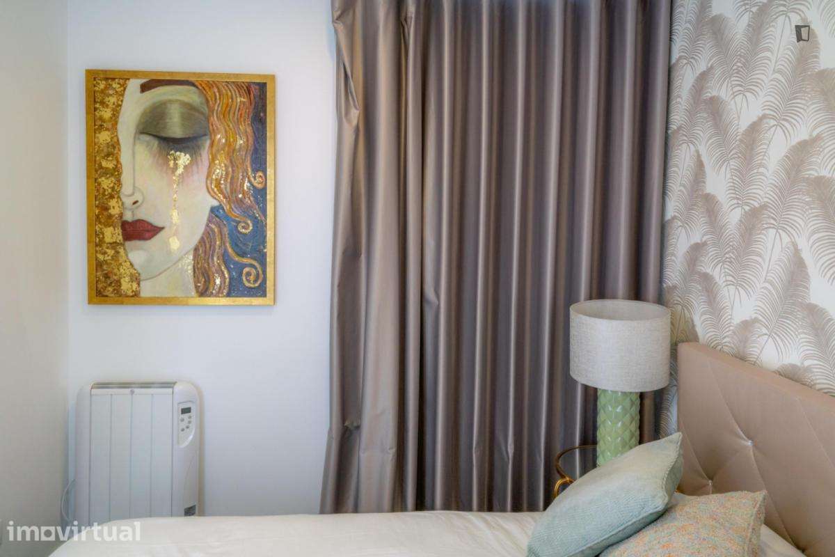 Apartamento com 1 quartos - localizado em Lapa Lisbon - Grande imagem: 3/32