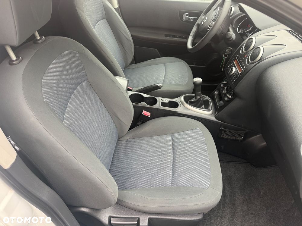 Nissan Qashqai - 16