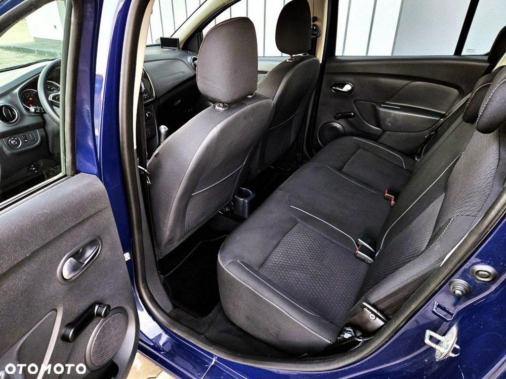 Dacia Sandero - 10