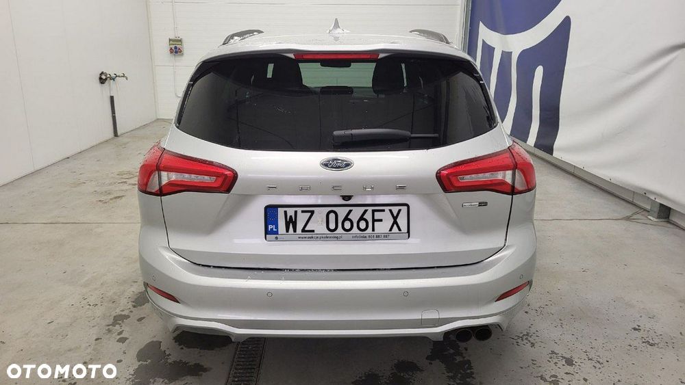 Ford Focus - 7