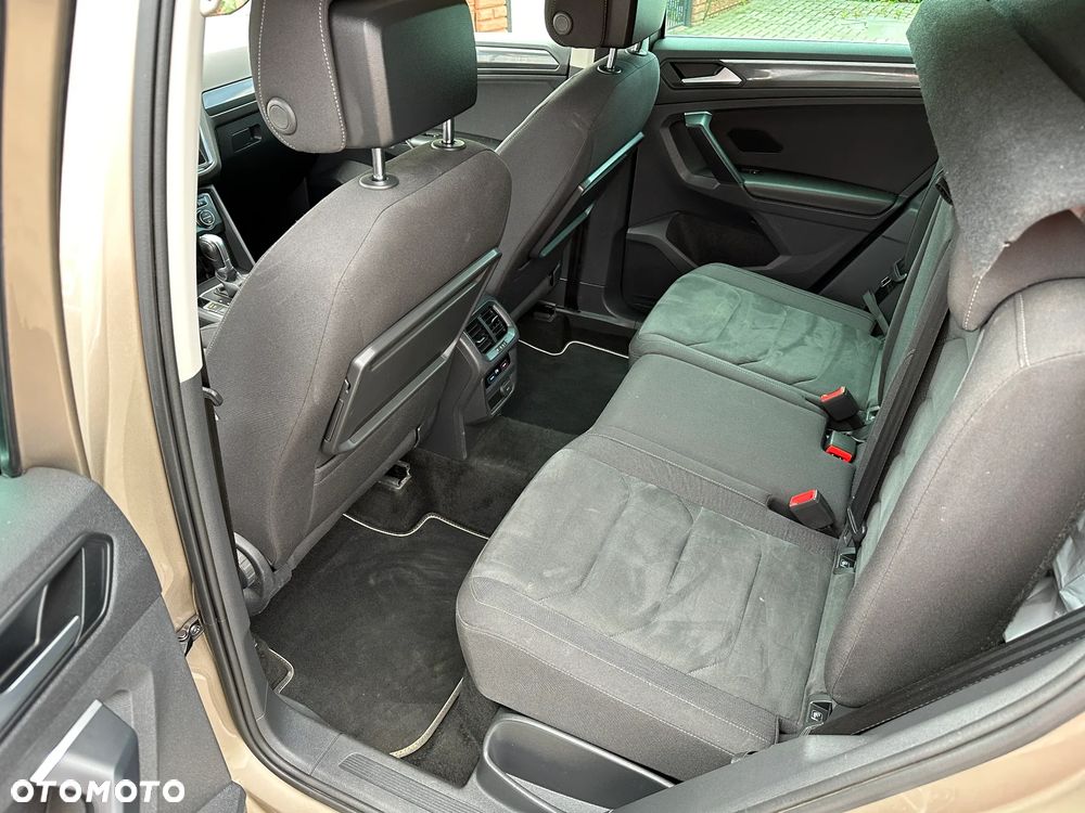 Volkswagen Tiguan - 21