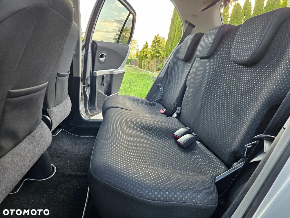 Toyota Yaris 1.33 Prestige - 20