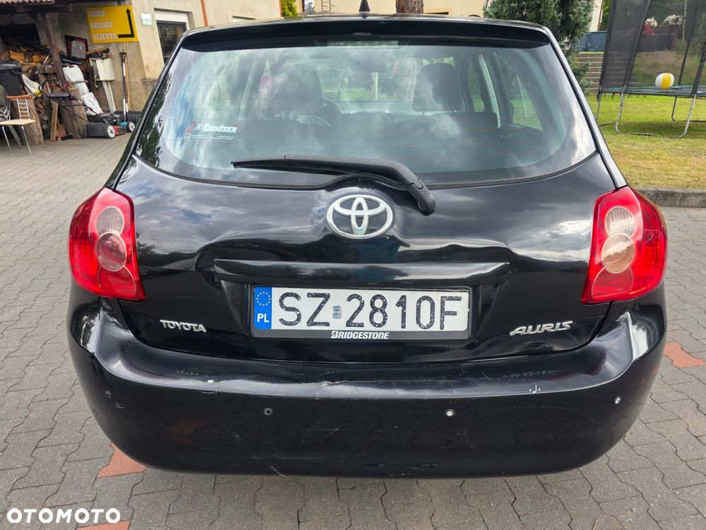 Toyota Auris - 3